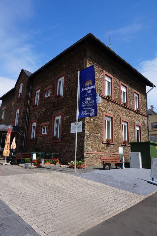 Altes Schulhaus Hotel Целтинген-Рахтиг Екстериор снимка